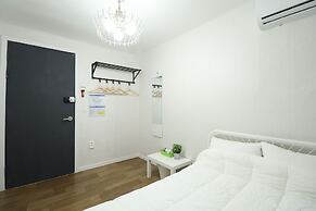 Liz's House - Hostel