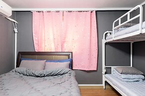 Liz's House - Hostel