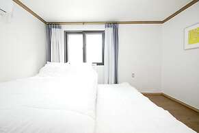 Liz's House - Hostel