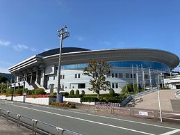 Wisterian Life Club Toba