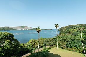 Wisterian Life Club Toba