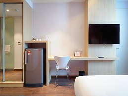 The Klagan Riverson Hotel & Residence