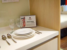 The Klagan Riverson Hotel & Residence