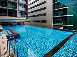 The Klagan Riverson Hotel & Residence