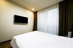 Jeju Ocean Blue Hotel