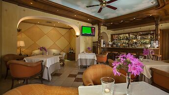 Villa Delta Suite House