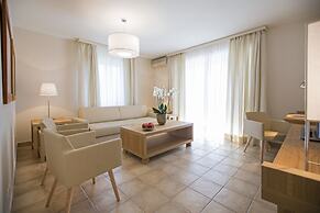 Villa Delta Suite House