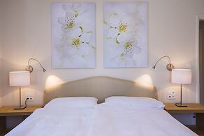 Villa Delta Suite House