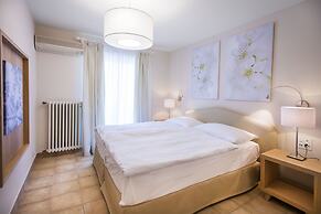 Villa Delta Suite House