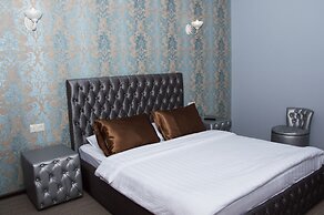 Hotel Marton Osharskaya