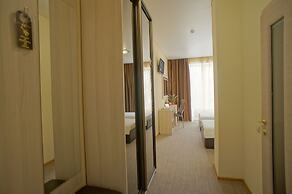 Hotel Marton Osharskaya