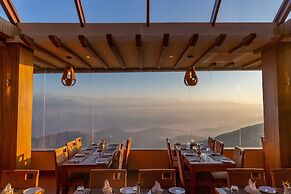 Hotel Mystic Mountain