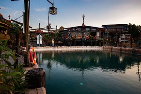 Hotel Pirates World