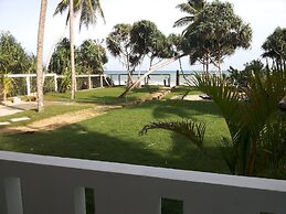 Nirvana Beach Boutique Hotel