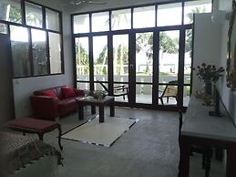 Nirvana Beach Boutique Hotel