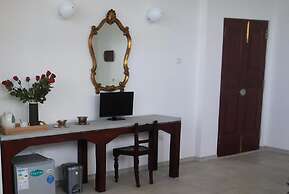 Nirvana Beach Boutique Hotel