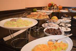Tilal Almadina Hotel & Suites
