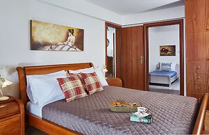 Keramos Villa and Apartments