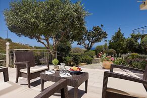 Keramos Villa and Apartments