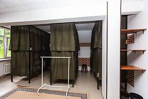 Hotel Lucky - Hostel