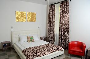 Hotel Lucky - Hostel