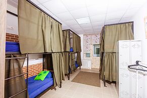 Hotel Lucky - Hostel