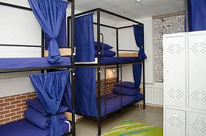 Hotel Lucky - Hostel