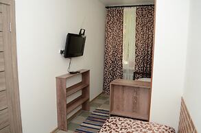 Hotel Lucky - Hostel