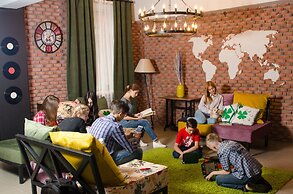 Hotel Lucky - Hostel