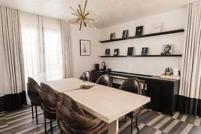 Kimpton La Peer Hotel West Hollywood by IHG