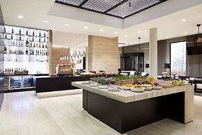 Hyatt Place Melbourne, Essendon Fields