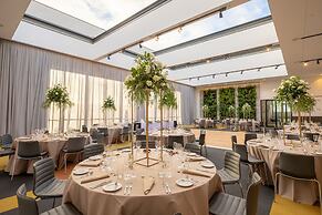 Hyatt Place Melbourne, Essendon Fields