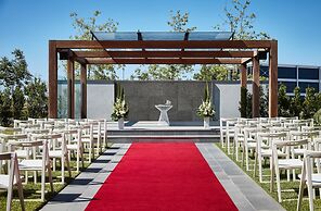 Hyatt Place Melbourne, Essendon Fields