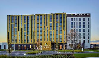 Hyatt Place Melbourne, Essendon Fields