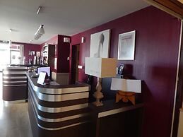 Contact Hôtel du Relais Thouars