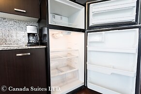 Canada Suites - 832 Bay St.