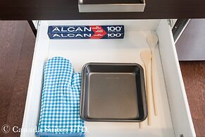 Canada Suites - 832 Bay St.