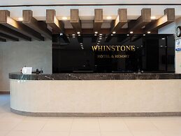 Whinstone Hotel and Resort