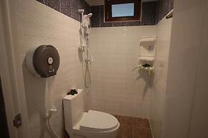 Blanco Hostel at Lanta