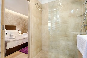 Central Pearl by Nono Ban