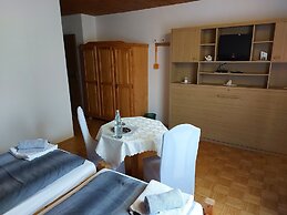Hotel & Pension Haus Dewenter