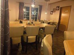 Hotel & Pension Haus Dewenter
