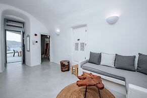 Virginia's Cave Villas