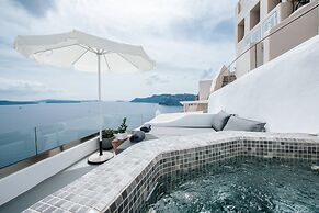 Virginia's Cave Villas