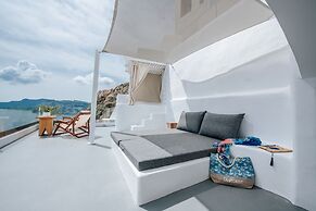 Virginia's Cave Villas