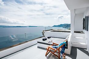 Virginia's Cave Villas