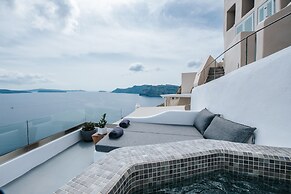 Virginia's Cave Villas