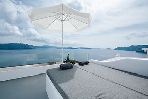 Virginia's Cave Villas