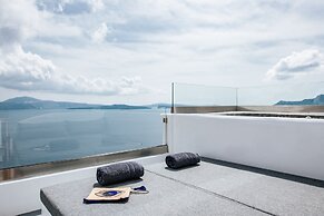 Virginia's Cave Villas