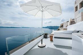 Virginia's Cave Villas